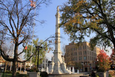 Tarihi şehir merkezindeki Merkez Meydanı 'nda İç Savaş Anıtı, Easton, PA, ABD - 13 Ekim 2024