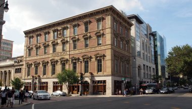 1867-1870 yılları arasında inşa edilen Eski Mason Tapınağı, şu anda Gallup Organizasyonu, Washington, DC, ABD - 5 Eylül 2015