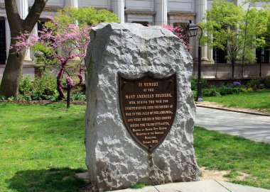 Washington Square Park, Devrimci Savaş Esirleri Anıtı, Philadelphia, PA, ABD - 20 Nisan 2025