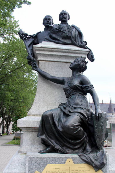 Майор Чарльз Джон Шорт и старший сержант Джордж Уоллик 1889 Пожарный мемориал, открытый в 1891 году в Квебеке, Канада - 23 июля 2025 года