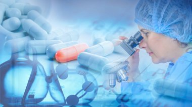 Laboratuvardaki bilim adamlarının ya da araştırmacıların laboratuvar camları ve ilaç kapsülleri ile mikroskop örtüsü kullanarak araştırma ve geliştirme geçmişleri.