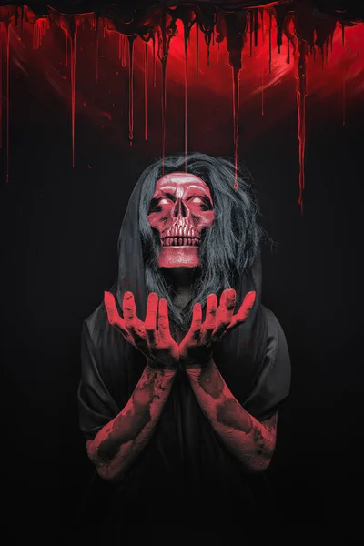Halloween Konzept Von Gruseligen Blutigen Dämon Mit Totenkopf Gesicht Porträt — Stockfoto