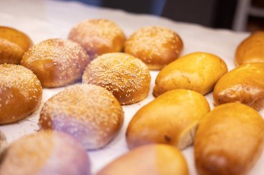 Çörek ve turta. Ekmek tezgahı