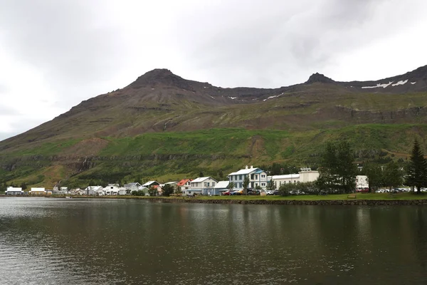 Cidade Seydisfjodur Região Oriental Islândia — Fotografia de Stock