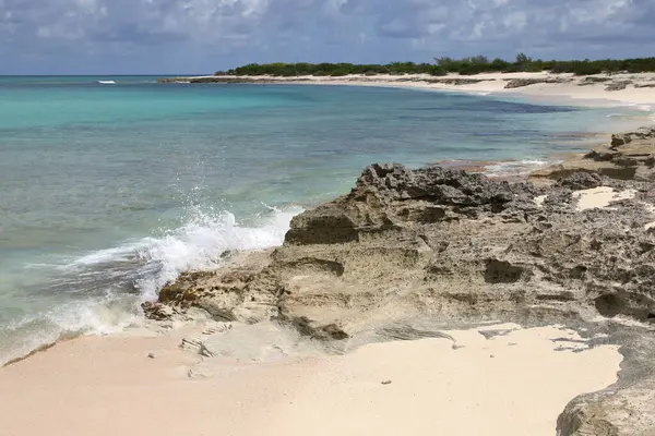 Büyük Türk Adası, Türkler ve Caicos Adaları 'ndaki tipik manzara