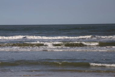 Galveston Adası, Teksas 'ta dalgalar çarpışıyor