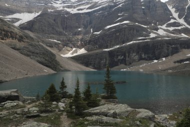 Oesa Gölü, O 'Hara Gölü üzerinde, Yoho Ulusal Parkı, British Columbia, Kanada
