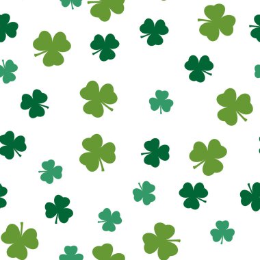 Beyaz arka planda yeşil yoncalı pürüzsüz desen. Aziz Patrick Günü dekorasyonu, tekstil, hediye paketi ya da dijital tasarım için mükemmel. Basit, neşeli ve İrlanda temalı tasarım..