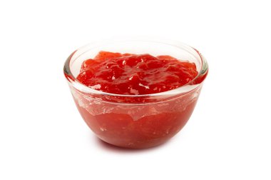 Cam kase beyaz arka planda çilek reçeli