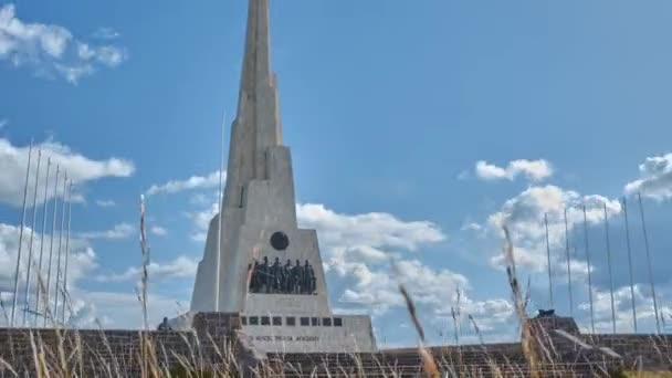 Quinua Ayacucho Obelisco Conmemorativo Que Representa Batalla Ayacucho Pampa Quinua — Vídeos de Stock