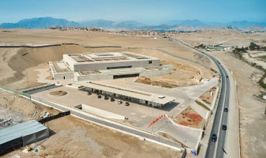 Lima, Peru 'daki Lurin bölgesindeki Ulusal Peru MUNA Müzesi. Modern bina