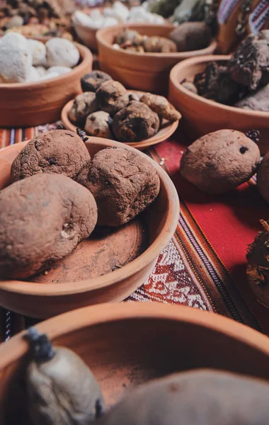 Fasulye, mısır ve koka yaprağı, Peru 'daki Cusco şehri temsilcisi, süper yiyecek ve dekan gibi tahıllar