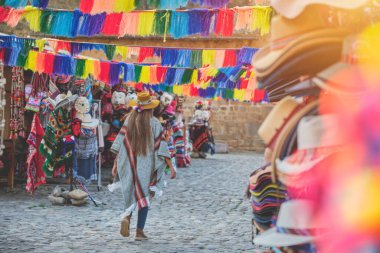 Ollantaytambo eşsiz antik Peru İnka harabeleri, kutsal vadi ve Peru.