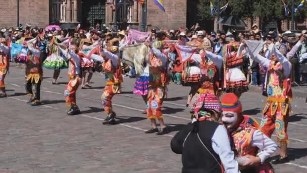 Průvod Typických Tanců Katedrále Cusco Inti Raymi — Stock video
