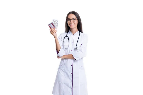 Arzt Mit Medikamentenpille Isoliert Auf Weißem Hintergrund Arzt Hält Medikamentenpille — Stockfoto