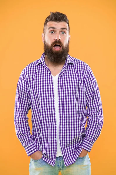 Αρκετά Έκπληκτος Beard Μόδας Και Κουρέας Έννοια Άνθρωπος Γένια Hipster — Φωτογραφία Αρχείου
