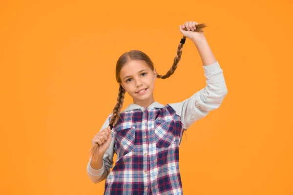 Gelukkig Schoolmeisje Casual Stijl Kindermode Kind Schattig Blond Haar Kindergeluk — Stockfoto