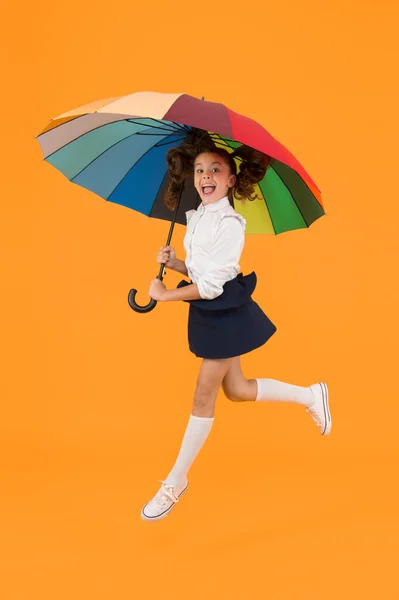 Accessoire Mode Bouclier Protecteur Parapluie Fille Avec Parapluie Les Promenades — Photo