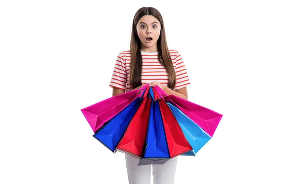 Σοκαρισμένη Shopaholic Κορίτσι Κρατώντας Τσάντα Ψώνια Στο Στούντιο Σχιζοφρενής Πάει — Φωτογραφία Αρχείου