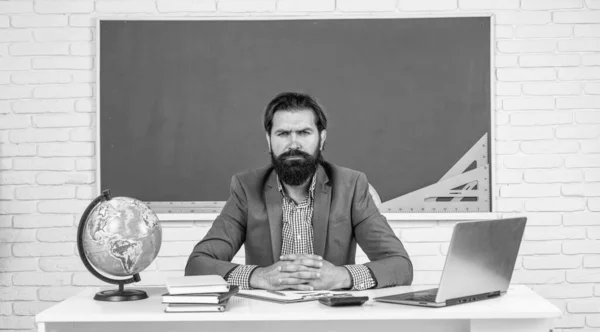 Man Beard Moustache Look Businessman Teacher College School Learning — Foto de Stock
