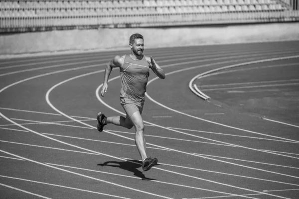 Mannelijke Uithoudingsvermogen Uithoudingsvermogen Succesvolle Sporter Afwerking Atleet Loper Doen Aerobe — Stockfoto