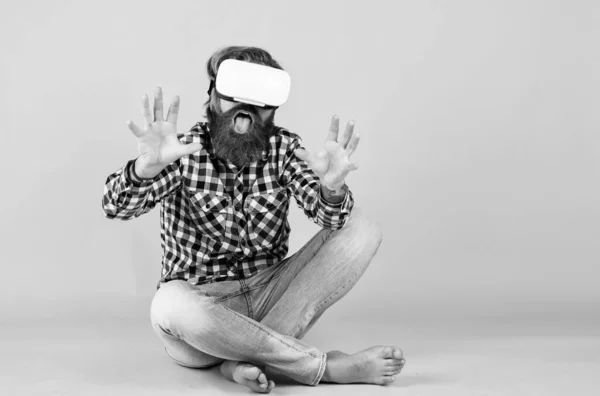 Σύγχρονες Τεχνολογίες Άνθρωπος Γυαλιά Εικονικής Πραγματικότητας Μελλοντική Τεχνολογία Έννοια Οπτικής — Φωτογραφία Αρχείου