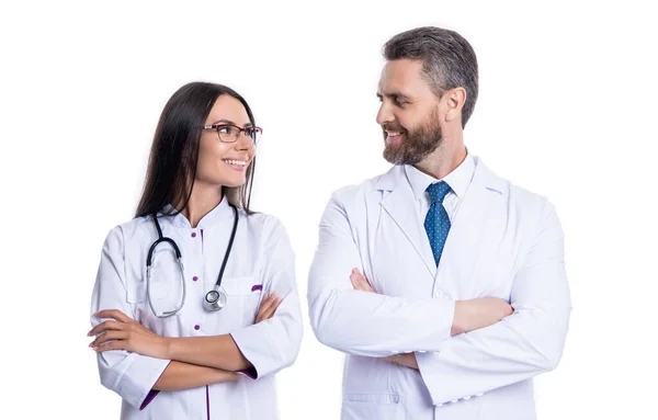 Φωτογραφία Του Χαρούμενος Καρδιολόγος Γιατρός Και Νοσοκόμα Φορούν Λευκό Παλτό — Φωτογραφία Αρχείου