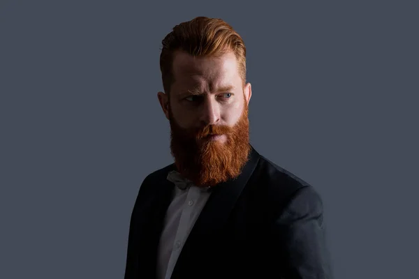 Чоловік Обличчям Офіційному Одязі Tux Офіційний Одяг Tux Бородатий Чоловік — стокове фото