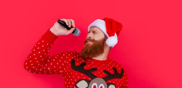 Christmas Karaoke Music Emotional Man Singing Christmas Music Karaoke Christmas — Stock Photo, Image