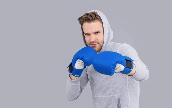Boxer Fighter Standing Boxing Stance Fit Sportsman Wearing Boxing Gloves — Stock Photo, Image