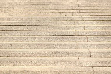 Basamaklar ya da merdivenler arka planda gri renkte kimse yok, merdiven arka planında.