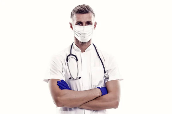 Solunum Maskesi Takan Sağlık Çalışanı Doktor Beyaza Izole Edilmiş Fonendoskoplu — Stok fotoğraf