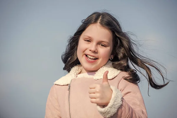 Child Happy Face Sky Background Thumb — Stockfoto
