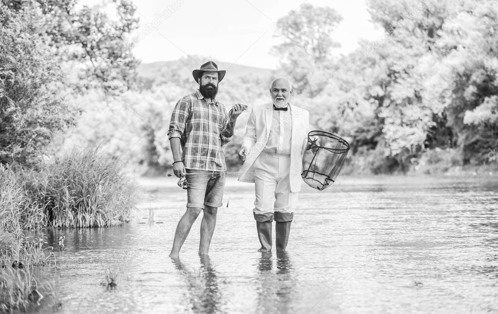 Habilidades de pesca. Pescado con que ayuda en caso de
