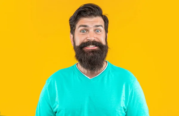Fröhlicher Bärtiger Mann Hintergrund Foto Eines Bärtigen Mannes Mit Schnurrbart — Stockfoto