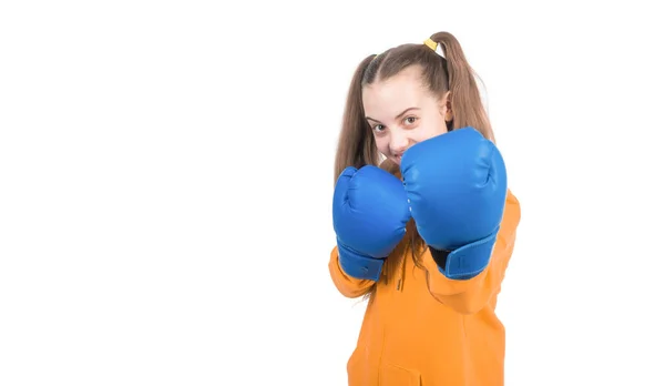 Hon Redo Tonårstjej Boxningshandskar Arg Attack Barn Boxare Vit Bakgrund — Stockfoto