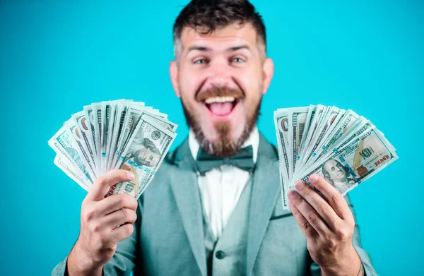 Ganando Dinero Con Propio Negocio Hombre Barbudo Sosteniendo Dinero Efectivo — Foto de Stock