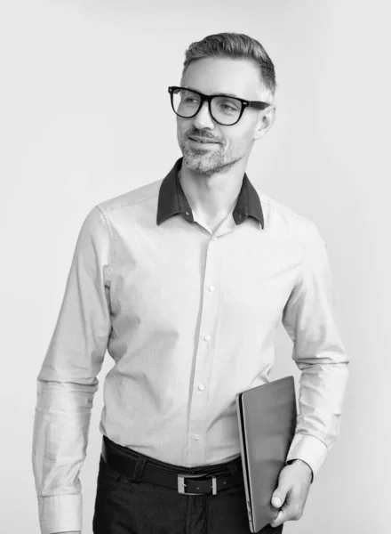 Mature Man Eyeglasses Shirt Hold Grey Background — Foto de Stock