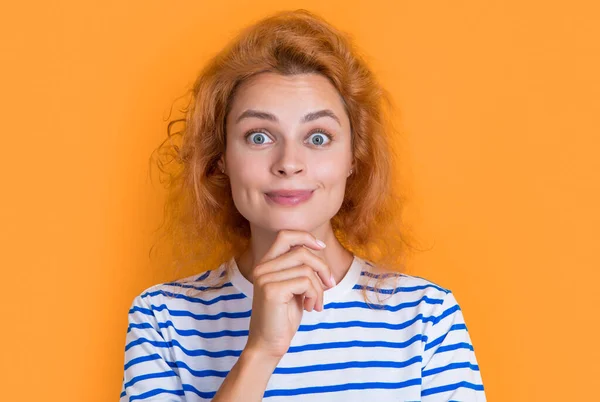 Amazed Redhead Girl Face Isolated Yellow Background Face Young Redhead — Stock Photo, Image