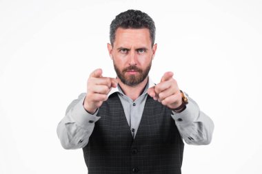 Ofis kıyafetleri içinde yakışıklı bir adam. Tüylü kendine güvenen bir iş adamı. Erkek güzellik ve moda. Karizmatik iş adamı ya da menajer. Patron sıradan işler giyer. Yetişkin yönetim kurulu başkanı..