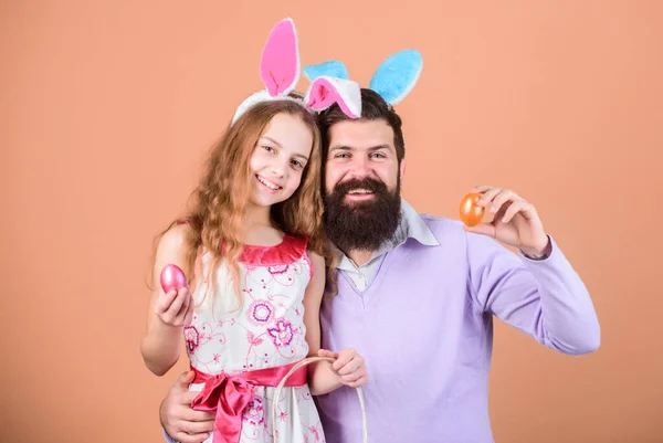 First Eggs Family Celebrating Easter Happy Family Happy Father Child — Stock Photo, Image