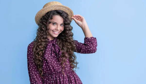 Smiling Kid Straw Hat Long Brunette Curly Hair Blue Background — Fotografia de Stock