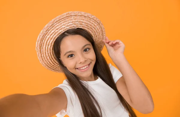 Aloha Criança Retro Fazer Selfie Ela Adora Vintage Menina Adolescente — Fotografia de Stock