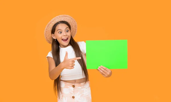 Happy Teen Girl Copy Space Green Paper Yellow Background Pointing — Photo