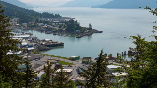 ランゲル アラスカアメリカ 2019年5月26日 アラスカの湾や港の空の景色 — ストック写真