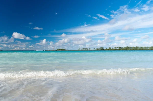 Sommerurlaub Malediven Meereslandschaft Mit Türkisfarbenem Wasser Sommerurlaub Meer Foto Von — Stockfoto