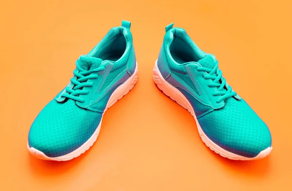 Alışveriş Konsepti Eğitim Için Ayakkabılar Koşmak Için Spor Ayakkabıları Bir — Stok fotoğraf