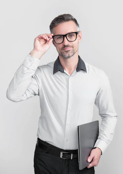 Mature Man Eyeglasses Holding Grey Background — стоковое фото