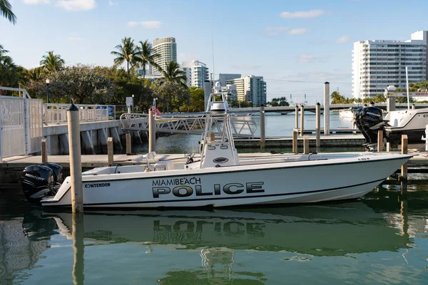 Miami Florida Usa April 2021 Polizeipatrouillenboot Hafen — Stockfoto