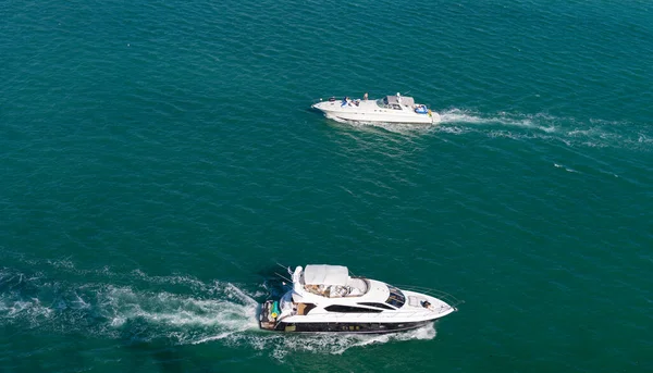 Miami Beach Florida Usa March 2021 Modern Luxury Yacht Sea —  Fotos de Stock